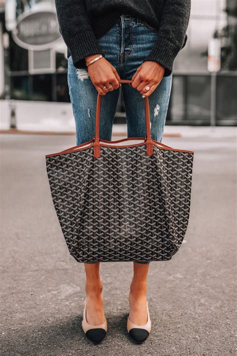 red goyard bag ootd|goyard st louis pm price.